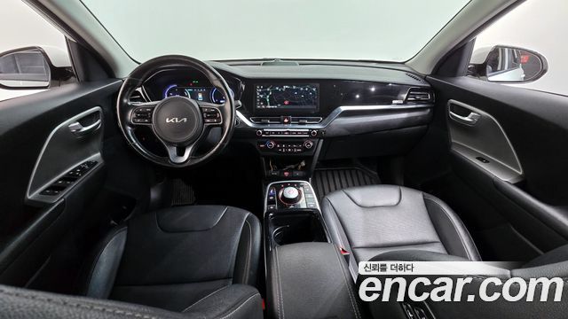 Kia Niro 2023 — photo 7