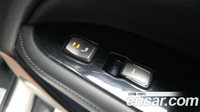 KG Mobility Rexton 2019 — photo 25