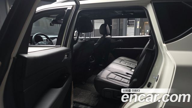 KG Mobility Rexton 2019 — photo 16