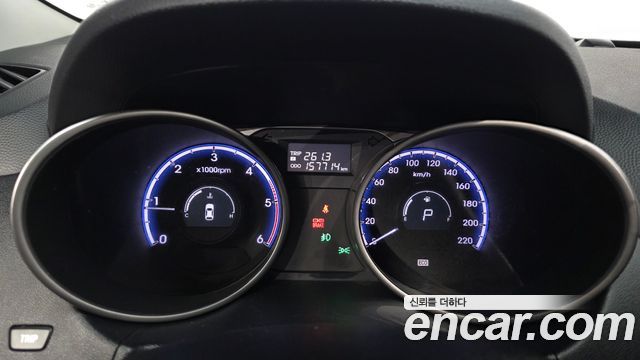 Hyundai Tucson 2010 — photo 8