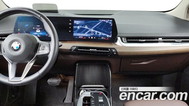BMW 2-Series 2024 — photo 14