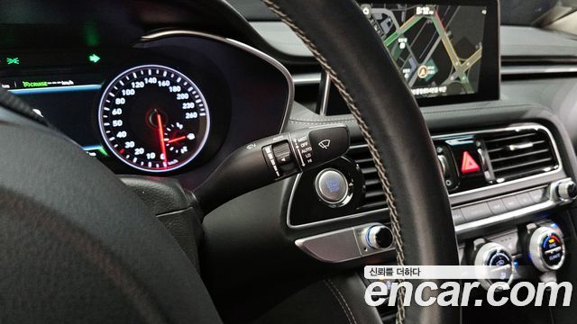 Genesis G70 2018 — photo 23
