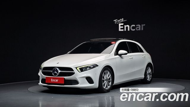 Mercedes-Benz A-Class 2020 — photo 1