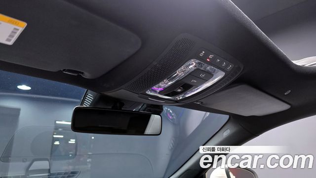 Mercedes-Benz A-Class 2020 — photo 28