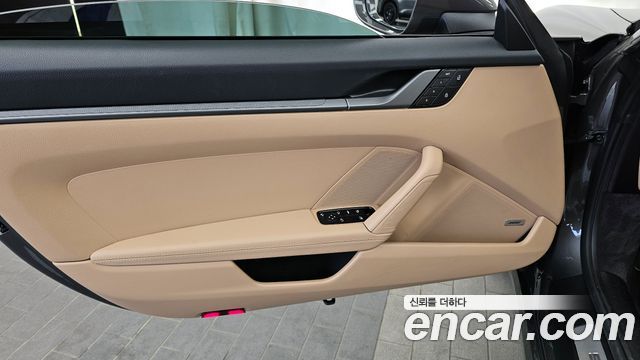 Porsche 911 2022 — photo 14