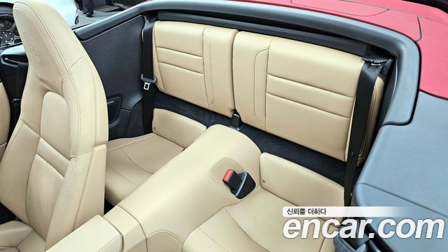 Porsche 911 2022 — photo 16