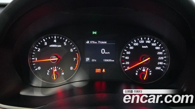 Kia K7 2017 — photo 11