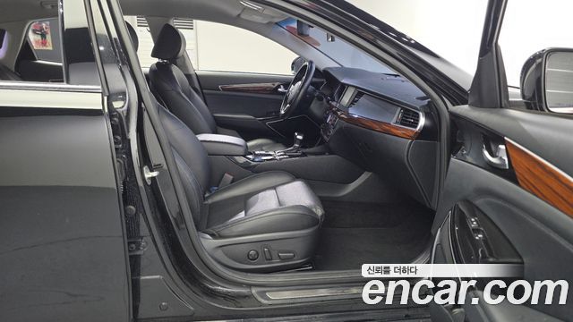 Kia K7 2017 — photo 18