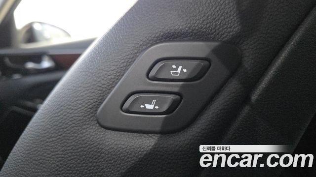 Kia K7 2017 — photo 25