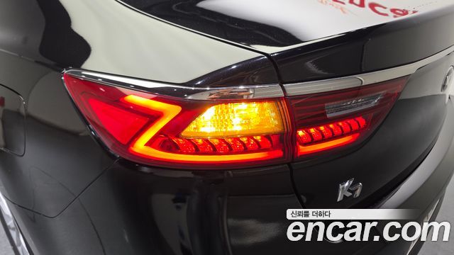 Kia K7 2017 — photo 9