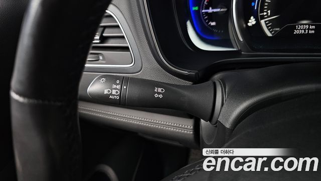 Renault Korea QM6 2021 — photo 35
