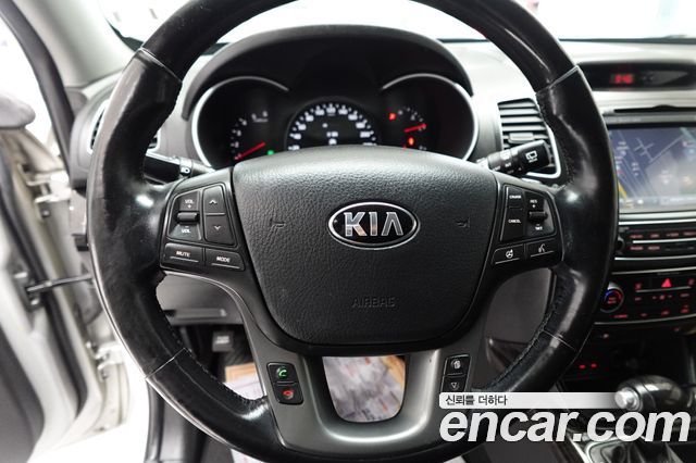 Kia Sorento 2013 — photo 15
