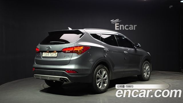 Hyundai Santafe 2015 — photo 2
