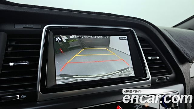 Hyundai Sonata 2019 — photo 17