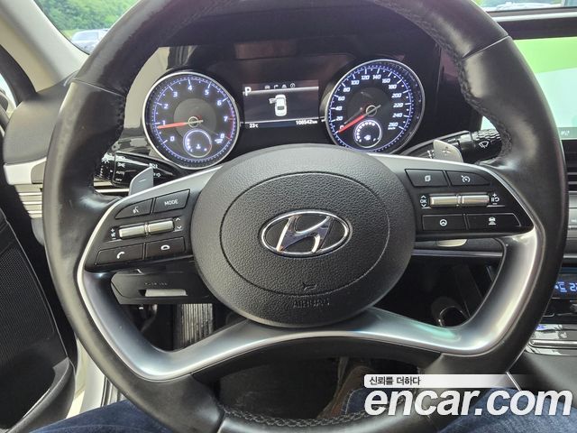 Hyundai Grandeur 2021 — photo 13