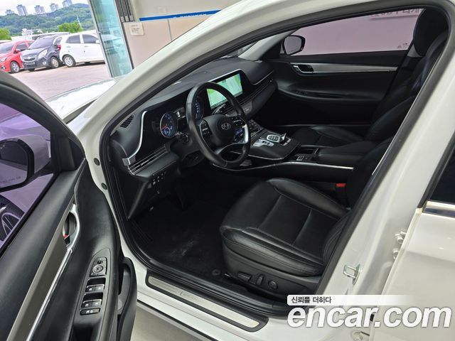 Hyundai Grandeur 2021 — photo 16