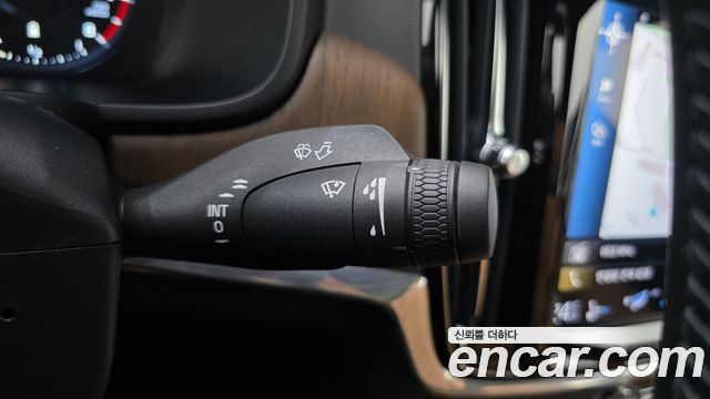 Volvo S90 2021 — photo 23