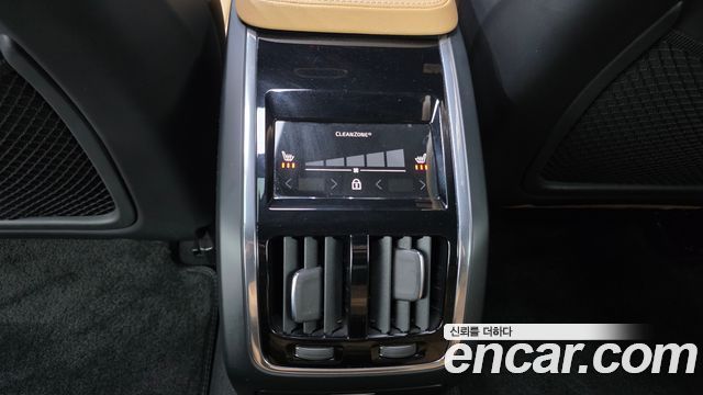Volvo S90 2021 — photo 29