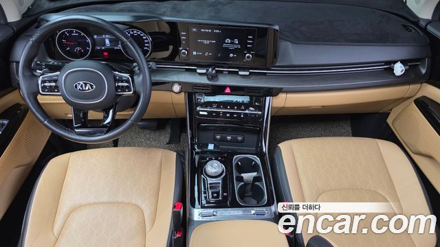 Kia Canival 2021 — photo 7
