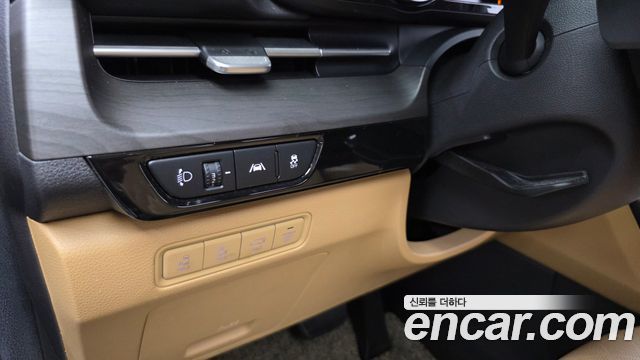 Kia Canival 2021 — photo 13