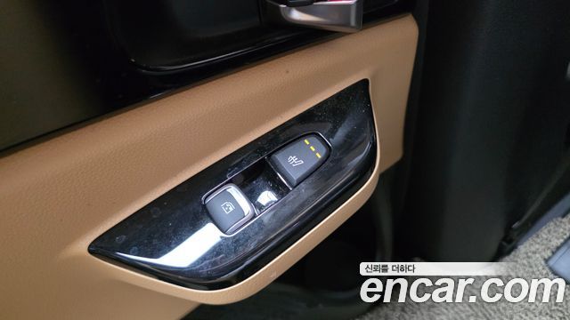 Kia Canival 2021 — photo 19