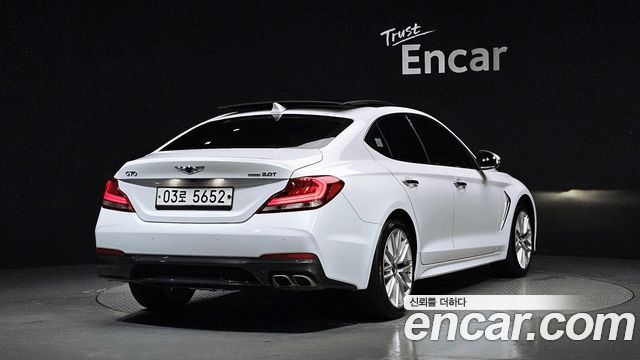 Genesis G70 2019 — photo 2