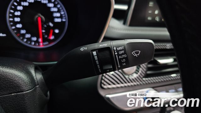 Genesis G70 2019 — photo 19