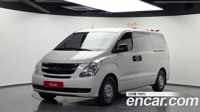 Hyundai Starex 2011 — photo 1