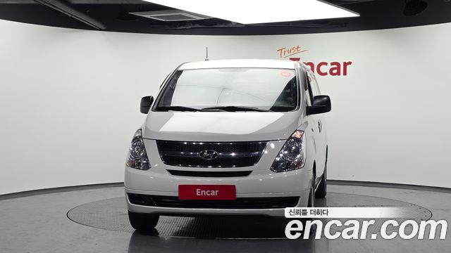 Hyundai Starex 2011 — photo 3