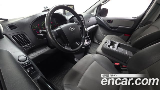 Hyundai Starex 2011 — photo 7