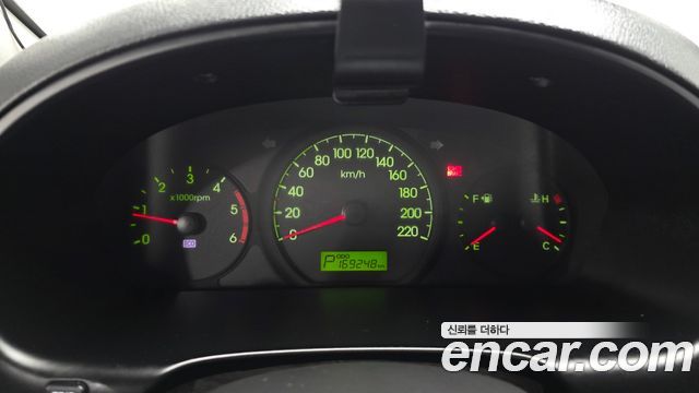 Hyundai Starex 2011 — photo 8