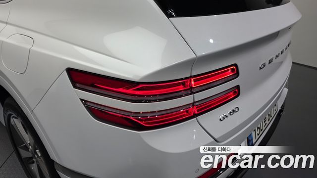 Genesis GV80 2021 — photo 9