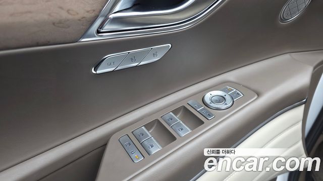 Genesis GV80 2021 — photo 33