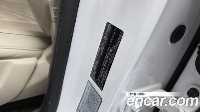 Genesis GV80 2021 — photo 34