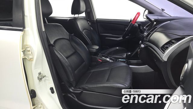 KG Mobility KORANDO 2017 — photo 18
