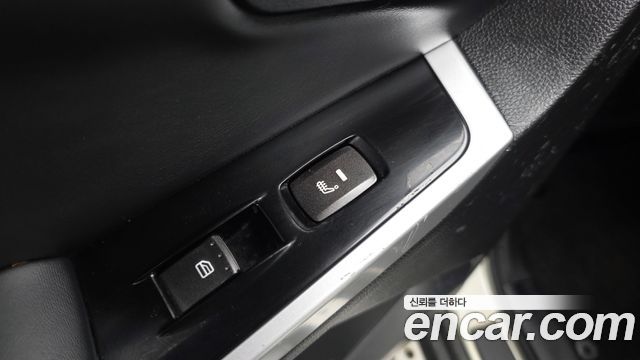 KG Mobility KORANDO 2017 — photo 25