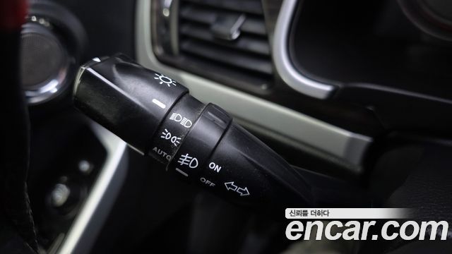 KG Mobility KORANDO 2017 — photo 30
