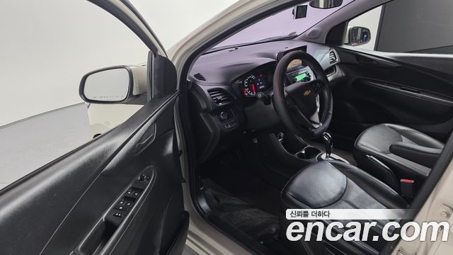 Chevrolet Korea Spark 2016 — photo 11
