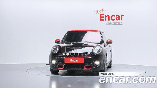 Mini Cooper 2019 — photo 3