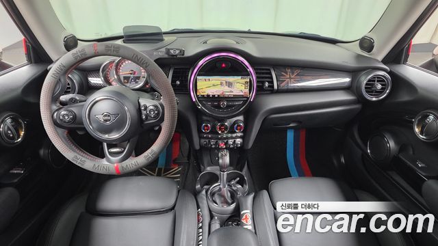 Mini Cooper 2019 — photo 7