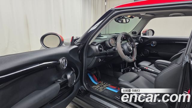 Mini Cooper 2019 — photo 10