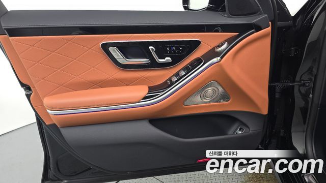 Mercedes-Benz S-Class 2026 — photo 14