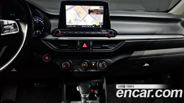 Kia K3 2022 — photo 12
