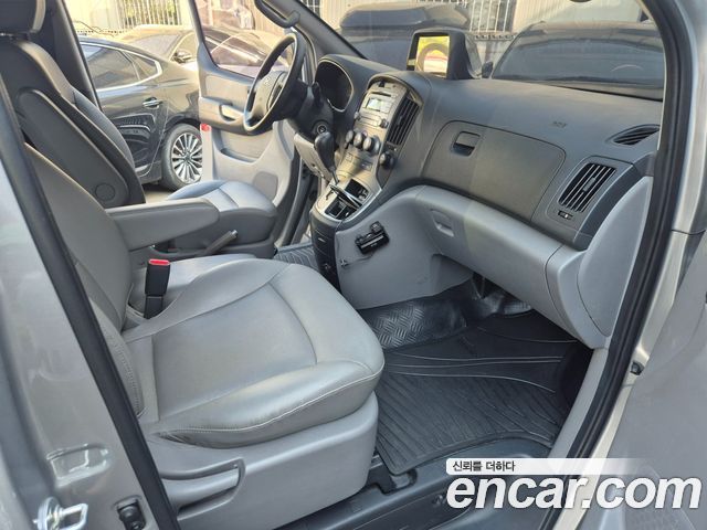 Hyundai Starex 2015 — photo 7