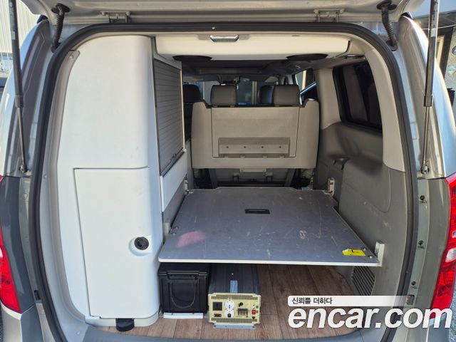 Hyundai Starex 2015 — photo 12