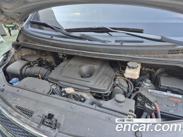 Hyundai Starex 2015 — photo 19