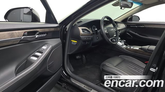 Genesis G90 2019 — photo 13