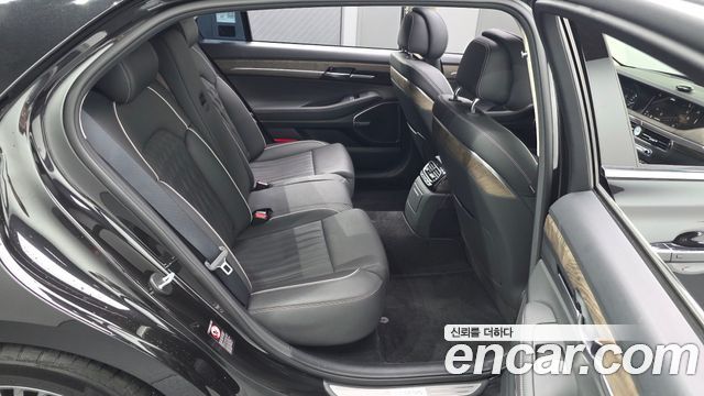 Genesis G90 2019 — photo 17