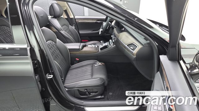 Genesis G90 2019 — photo 16