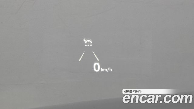 Genesis G90 2019 — photo 32